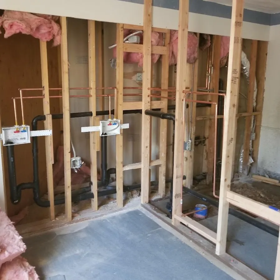 Copper pipe rough-in and plumbing installation in Farmington Hills
